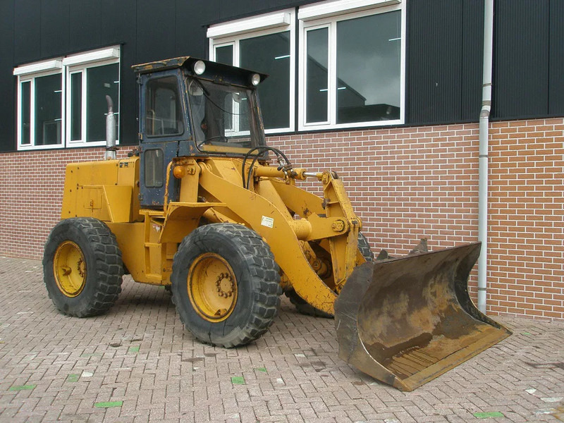 Komatsu W40-2 - اللودر بعجل: صور 4 Komatsu W40-2 - اللودر بعجل: صور 4