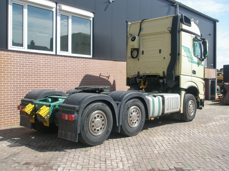 Mercedes-Benz Arocs 3351 3351 120 Ton - شاحنة جرار: صور 3 Mercedes-Benz Arocs 3351 3351 120 Ton - شاحنة جرار: صور 3