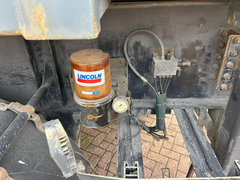 قلابة نصف مقطورة Stas O-43 3FK: صور 6 قلابة نصف مقطورة Stas O-43 3FK: صور 6