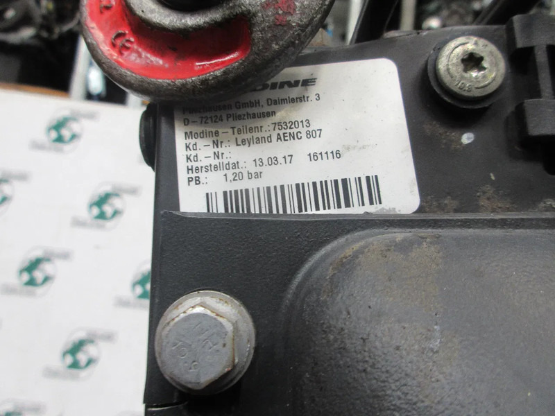 DAF 1709099 // 1708449 RADIATEUR INTERCOOLER DAF LF 210 EURO 6 // 2020 - المشعاع - شاحنة: صور 5 DAF 1709099 // 1708449 RADIATEUR INTERCOOLER DAF LF 210 EURO 6 // 2020 - المشعاع - شاحنة: صور 5
