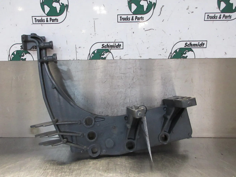 DAF 2035145 DAF CF 450 BUMPERSTEUN LINKS - الإطار / الشاسيه - شاحنة: صور 3 DAF 2035145 DAF CF 450 BUMPERSTEUN LINKS - الإطار / الشاسيه - شاحنة: صور 3
