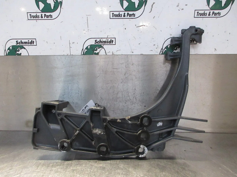 DAF 2035145 DAF CF 450 BUMPERSTEUN LINKS - الإطار / الشاسيه - شاحنة: صور 2 DAF 2035145 DAF CF 450 BUMPERSTEUN LINKS - الإطار / الشاسيه - شاحنة: صور 2