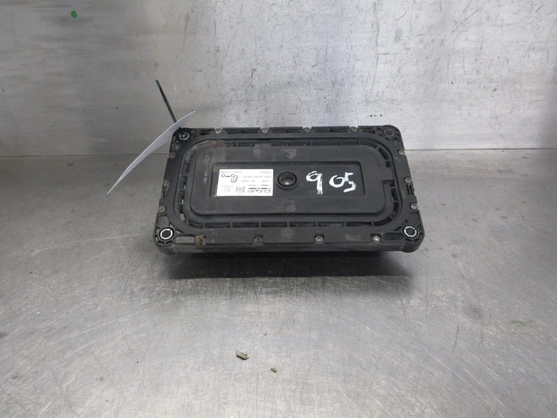 DAF 2152482 // 2148046 // 2148048 CHASSIS MODULEN DAF XF 480 EURO 6 - النظام الكهربائي - شاحنة: صور 4 DAF 2152482 // 2148046 // 2148048 CHASSIS MODULEN DAF XF 480 EURO 6 - النظام الكهربائي - شاحنة: صور 4