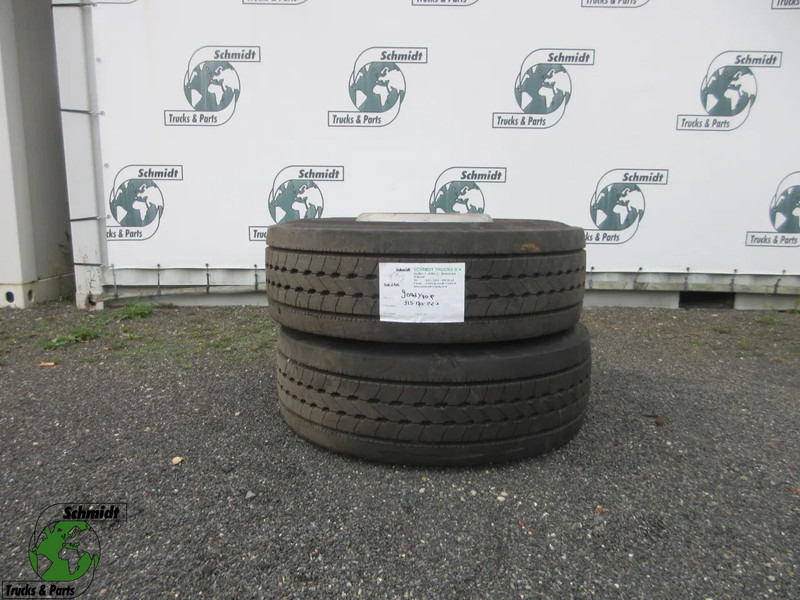Goodyear 315 / 70 / 22.5 VOORBANDEN MET STAAL WIEL PROFIEL 90% - الإطارات - شاحنة: صور 1 Goodyear 315 / 70 / 22.5 VOORBANDEN MET STAAL WIEL PROFIEL 90% - الإطارات - شاحنة: صور 1