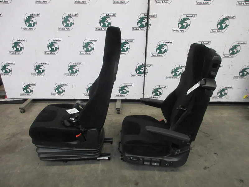 MAN 81.62310-6439 // 81.62310-6394 STOELEN SET MAN 18.430 MODEL 2023 - مقاعد السيارات - شاحنة: صور 4 MAN 81.62310-6439 // 81.62310-6394 STOELEN SET MAN 18.430 MODEL 2023 - مقاعد السيارات - شاحنة: صور 4