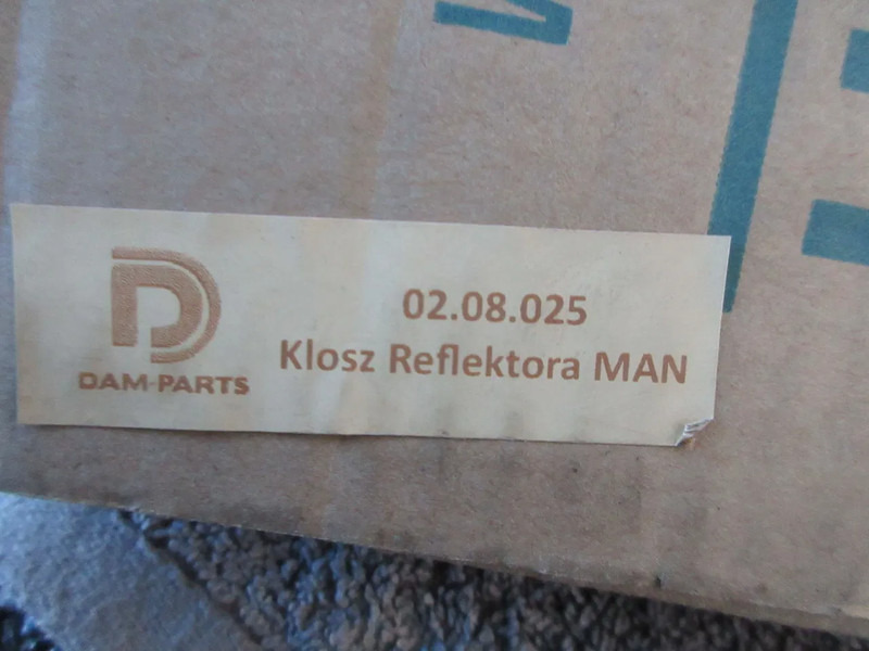 MAN KOPLAMP GLAS MAN F2000 MODEL 1998 NIEUWE LINKS - كشافات - شاحنة: صور 5 MAN KOPLAMP GLAS MAN F2000 MODEL 1998 NIEUWE LINKS - كشافات - شاحنة: صور 5