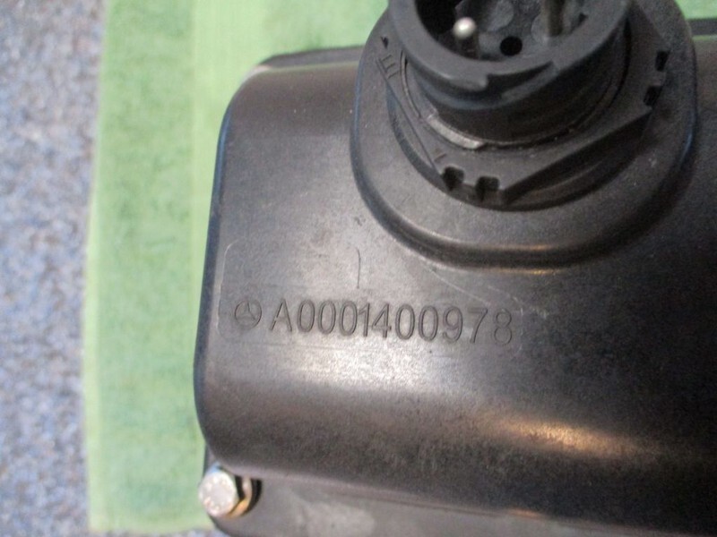 Mercedes-Benz A 000 140 09 78 AD BLUE POMP - مضخات الوقود - شاحنة: صور 2 Mercedes-Benz A 000 140 09 78 AD BLUE POMP - مضخات الوقود - شاحنة: صور 2