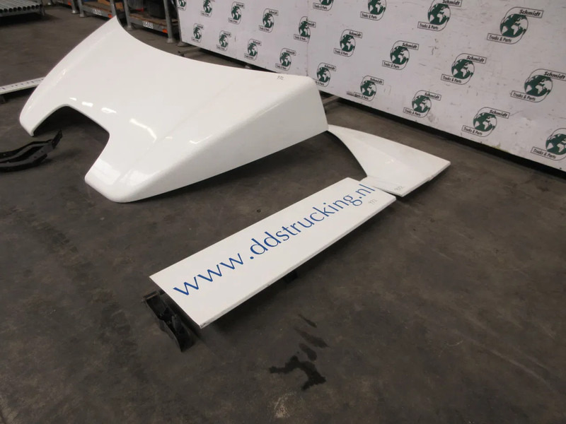 Mercedes-Benz A 960 790 13 44 // A 960 790 27 65 //A 960 793 83 14 SPOILER SET MERCEDES 1840 - الكابينة والداخلية - شاحنة: صور 5 Mercedes-Benz A 960 790 13 44 // A 960 790 27 65 //A 960 793 83 14 SPOILER SET MERCEDES 1840 - الكابينة والداخلية - شاحنة: صور 5