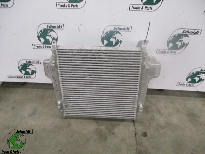 Volvo 74862511 intercooler NIEUWE - المبرد - شاحنة: صور 1 Volvo 74862511 intercooler NIEUWE - المبرد - شاحنة: صور 1