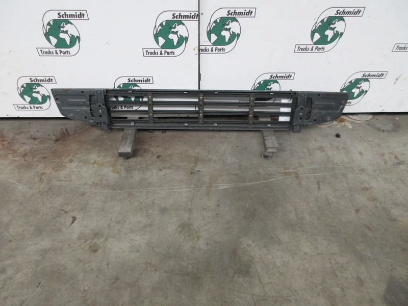 Volvo 82208512 GRILL VOLVO FH 460 EURO 6 - جلوپنجره - شاحنة: صور 3 Volvo 82208512 GRILL VOLVO FH 460 EURO 6 - جلوپنجره - شاحنة: صور 3