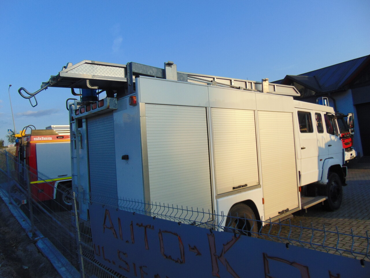 MERCEDES-BENZ 1124AF 4x4 MAGIRUS - المطافئ: صور 4 MERCEDES-BENZ 1124AF 4x4 MAGIRUS - المطافئ: صور 4