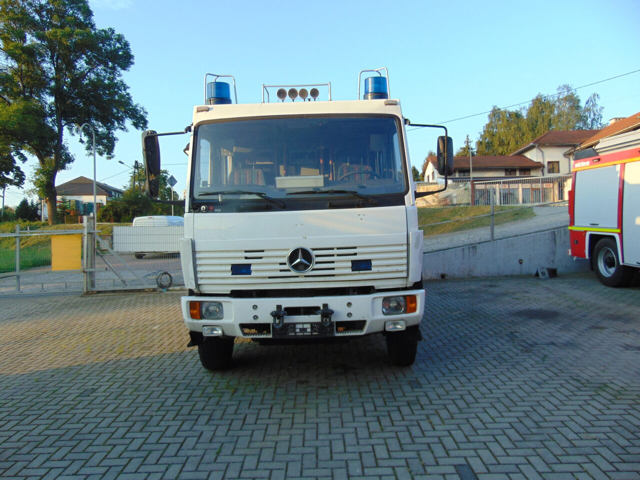MERCEDES-BENZ 1124AF 4x4 MAGIRUS - المطافئ: صور 5 MERCEDES-BENZ 1124AF 4x4 MAGIRUS - المطافئ: صور 5