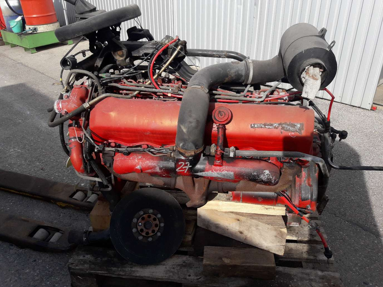 Ford 826F7FLA - المحرك: صور 2 Ford 826F7FLA - المحرك: صور 2