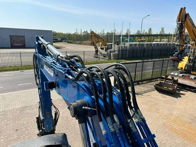 حفارة على عجلات Doosan DX170W: صور 13