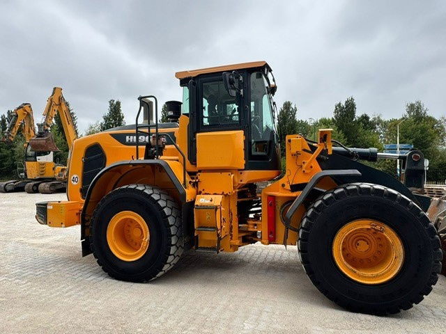 Hyundai HL960A - اللودر بعجل: صور 4 Hyundai HL960A - اللودر بعجل: صور 4