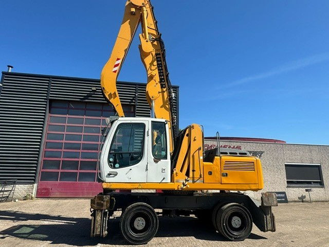 Liebherr A 904 C Litronic + Grab - حفارة النقل والشحن: صور 1 Liebherr A 904 C Litronic + Grab - حفارة النقل والشحن: صور 1