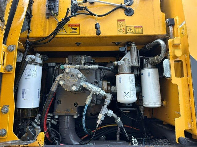 Volvo EW210D MH - حفارة النقل والشحن: صور 3 Volvo EW210D MH - حفارة النقل والشحن: صور 3