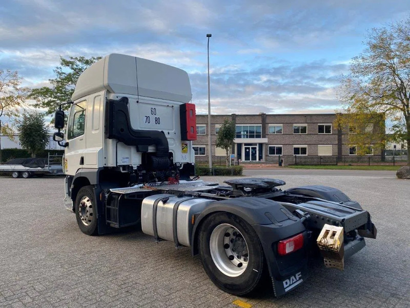 DAF CF450 / ADR / INTARDER / LWDS / ONLY:423325 KM / PARKCOOL / AUTOMATIC / EURO-6 / 2018 - شاحنة جرار: صور 3 DAF CF450 / ADR / INTARDER / LWDS / ONLY:423325 KM / PARKCOOL / AUTOMATIC / EURO-6 / 2018 - شاحنة جرار: صور 3
