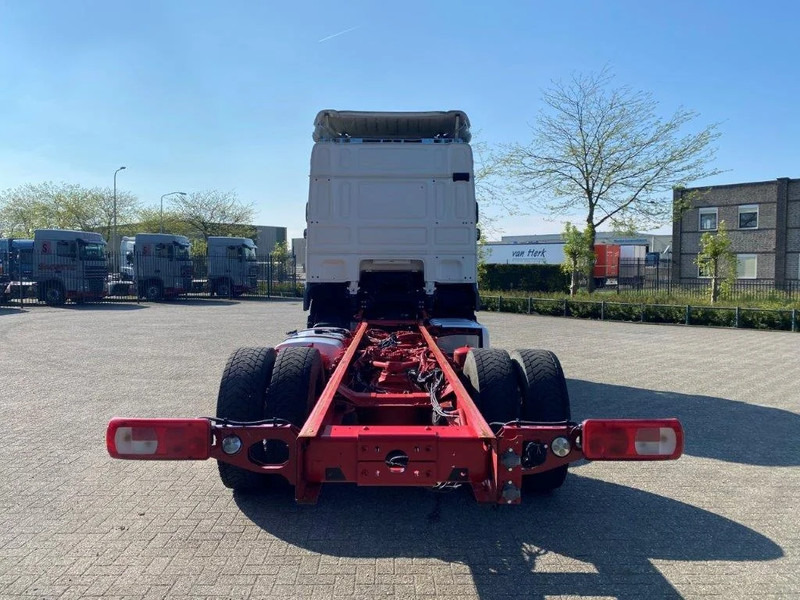 DAF XF106-460 / INTARDER / SPACE CAB / MANUAL / EURO-6 / 2015 - الشاسيه شاحنة: صور 4 DAF XF106-460 / INTARDER / SPACE CAB / MANUAL / EURO-6 / 2015 - الشاسيه شاحنة: صور 4