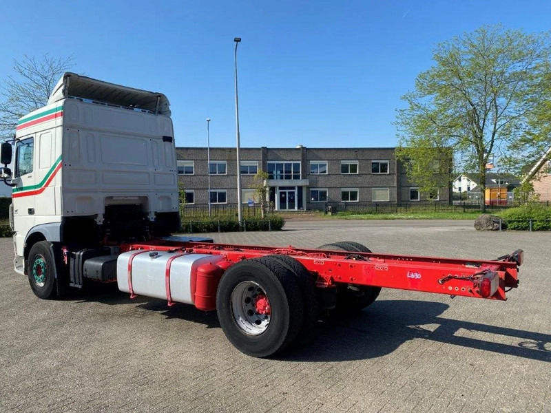 DAF XF106-460 / INTARDER / SPACE CAB / MANUAL / EURO-6 / 2015 - الشاسيه شاحنة: صور 3 DAF XF106-460 / INTARDER / SPACE CAB / MANUAL / EURO-6 / 2015 - الشاسيه شاحنة: صور 3