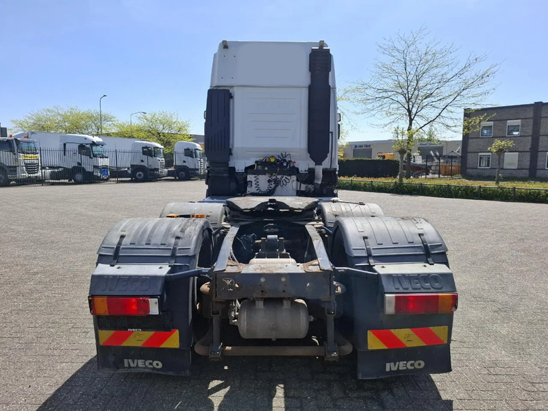 Iveco Stralis 440 / HYDRAULICS / BOOGIE / FRIDGE / 2XBED / 620664 KM / AIRCO / AUTOMATIC / EURO-6 / 2015 - شاحنة جرار: صور 4 Iveco Stralis 440 / HYDRAULICS / BOOGIE / FRIDGE / 2XBED / 620664 KM / AIRCO / AUTOMATIC / EURO-6 / 2015 - شاحنة جرار: صور 4