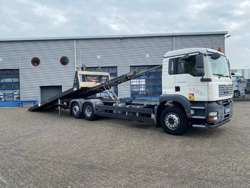 MAN TGA26.320 / SLIDING PLATEAU / WINCH / LIFT AXLE / MACHINE CARRIER / MANUAL / EURO-4 / 2007 - شاحنات مسطحة: صور 3 MAN TGA26.320 / SLIDING PLATEAU / WINCH / LIFT AXLE / MACHINE CARRIER / MANUAL / EURO-4 / 2007 - شاحنات مسطحة: صور 3