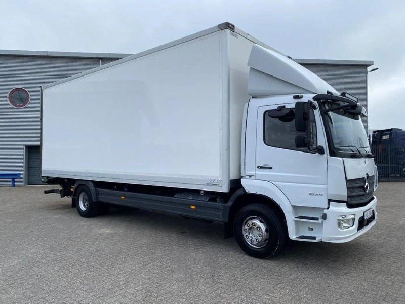 Mercedes-Benz ATEGO 1624 / AUTOMATIC / CLOSED BOX / SIDE DOORS / AIRCO / LWDS / FCW / EURO-6 / 2016 - بصندوق مغلق شاحنة: صور 2 Mercedes-Benz ATEGO 1624 / AUTOMATIC / CLOSED BOX / SIDE DOORS / AIRCO / LWDS / FCW / EURO-6 / 2016 - بصندوق مغلق شاحنة: صور 2