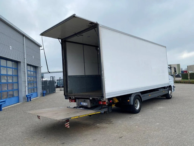 Mercedes-Benz ATEGO 1624 / AUTOMATIC / CLOSED BOX / SIDE DOORS / AIRCO / LWDS / FCW / EURO-6 / 2016 - بصندوق مغلق شاحنة: صور 4 Mercedes-Benz ATEGO 1624 / AUTOMATIC / CLOSED BOX / SIDE DOORS / AIRCO / LWDS / FCW / EURO-6 / 2016 - بصندوق مغلق شاحنة: صور 4