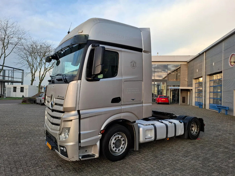 Mercedes-Benz Actros 1842 / NL TRUCK / MEGA / TUV:12-02-2026 / GIGASPACE / ONLY:526303 KM / SMART TACHO / AUTOMATIC / EURO-6 / 2012 - شاحنة جرار: صور 1 Mercedes-Benz Actros 1842 / NL TRUCK / MEGA / TUV:12-02-2026 / GIGASPACE / ONLY:526303 KM / SMART TACHO / AUTOMATIC / EURO-6 / 2012 - شاحنة جرار: صور 1