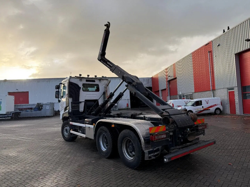 Renault C480 / ENGINE RUNNING / 6X4 / HIAB 21TON HOOKLIFT / ONLY:146334 KM / AUTOMATIC / EURO-6 / 2020 - شاحنة ذات الخطاف: صور 5 Renault C480 / ENGINE RUNNING / 6X4 / HIAB 21TON HOOKLIFT / ONLY:146334 KM / AUTOMATIC / EURO-6 / 2020 - شاحنة ذات الخطاف: صور 5