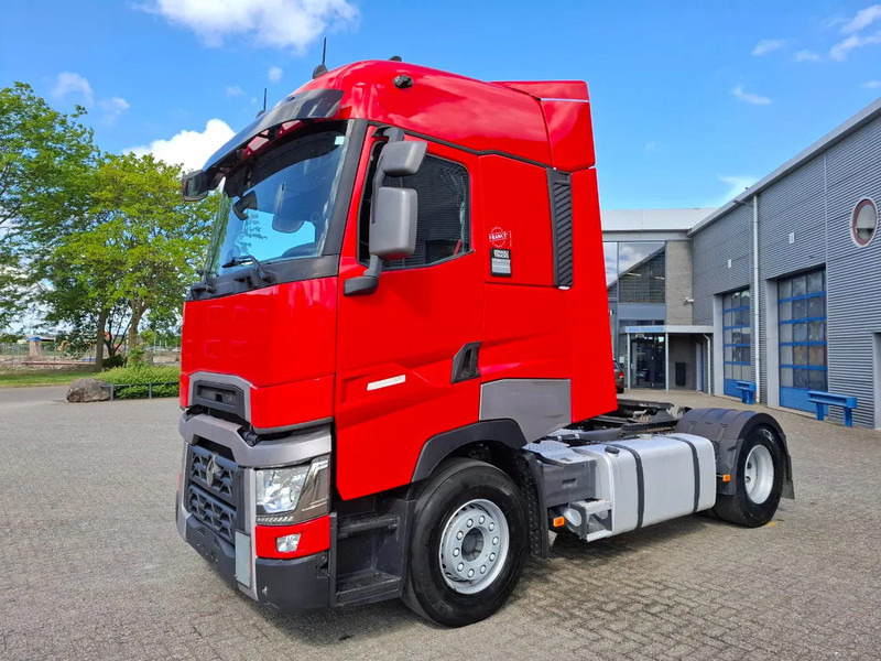 Renault T520 / RETARDER / DOUBLE TANK / TUV:19-03-2026 / PARKCOOL / ACC / LWDS / FRIDGE / AUTOMATIC / EURO-6 / 2019 - شاحنة جرار: صور 1 Renault T520 / RETARDER / DOUBLE TANK / TUV:19-03-2026 / PARKCOOL / ACC / LWDS / FRIDGE / AUTOMATIC / EURO-6 / 2019 - شاحنة جرار: صور 1