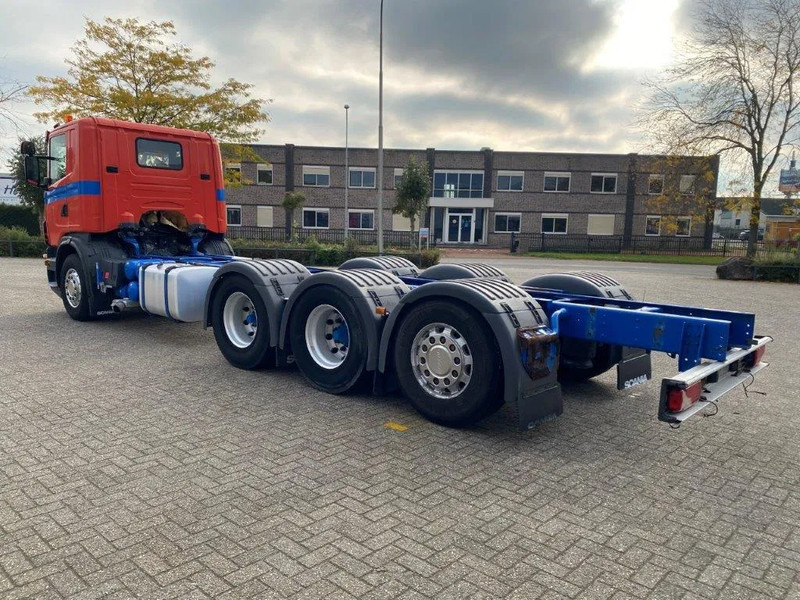 Scania G400 / 8X4 / 9TON FRONT AXLE / PTO / LIFT+LENKACHSE / ALCOA'S / AIRCO / MANUAL / EURO-5 / 2011 - الشاسيه شاحنة: صور 3 Scania G400 / 8X4 / 9TON FRONT AXLE / PTO / LIFT+LENKACHSE / ALCOA'S / AIRCO / MANUAL / EURO-5 / 2011 - الشاسيه شاحنة: صور 3