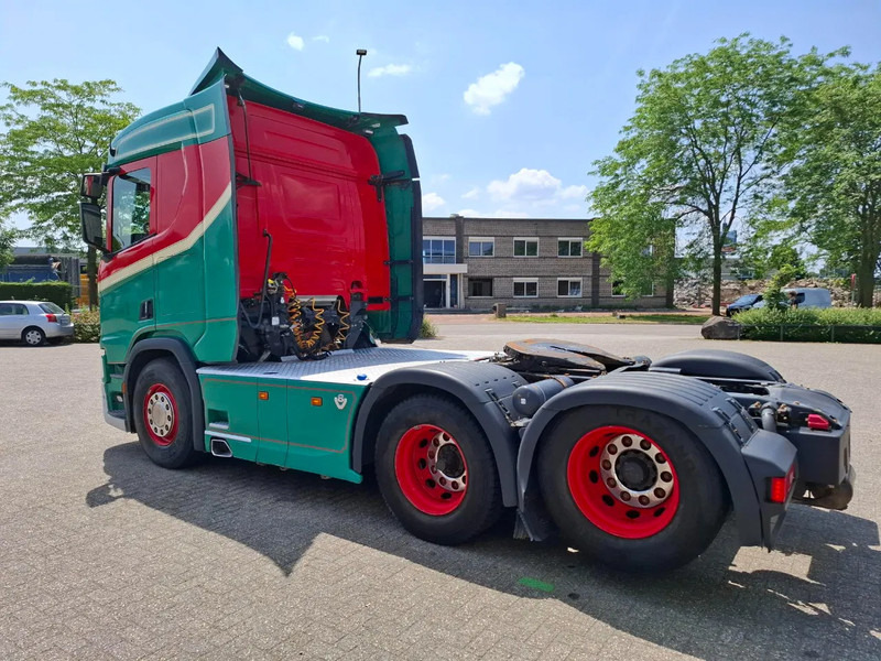 Scania NGS R580 V8 / RETARDER / HYDRAULICS / FULL-AIR / ONLY:644971 KM / LWDS / NAVI / FRIDGE / AUTOMATIC / EURO-6 / 2017 - شاحنة جرار: صور 3 Scania NGS R580 V8 / RETARDER / HYDRAULICS / FULL-AIR / ONLY:644971 KM / LWDS / NAVI / FRIDGE / AUTOMATIC / EURO-6 / 2017 - شاحنة جرار: صور 3
