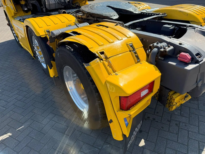 شاحنة جرار Scania R520 V8 / ENGINE RUNNING / RETARDER / HYDRAULICS / NL TRUCK / LIFT+LENKACHSE / ONLY:717000 KM / EURO-6 /2015: صور 10