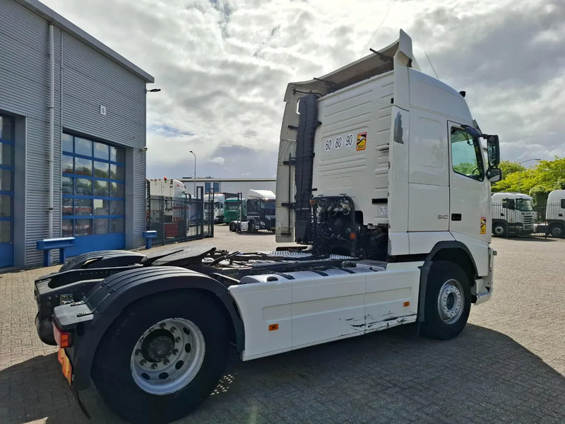 Volvo FH13-540 / HYDRAULICS / VEB+ / TUV:01-04-2026 / FRIDGE / AIRCO / SIDESKIRTS / AUTOMATIC / EURO-5 / 2012 - شاحنة جرار: صور 5 Volvo FH13-540 / HYDRAULICS / VEB+ / TUV:01-04-2026 / FRIDGE / AIRCO / SIDESKIRTS / AUTOMATIC / EURO-5 / 2012 - شاحنة جرار: صور 5