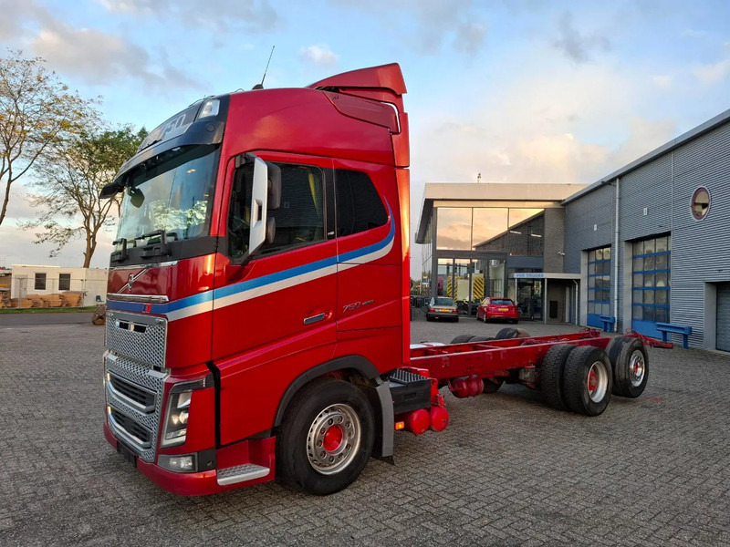 Volvo FH16-750 / BIG AXLE / VEB+ / ONLY:679711 KM / DYNAMIC STEERING / NAVI / LWDS / FULL-AIR / AUTOMATIC / EURO-6 / 2018 - الشاسيه شاحنة: صور 1 Volvo FH16-750 / BIG AXLE / VEB+ / ONLY:679711 KM / DYNAMIC STEERING / NAVI / LWDS / FULL-AIR / AUTOMATIC / EURO-6 / 2018 - الشاسيه شاحنة: صور 1