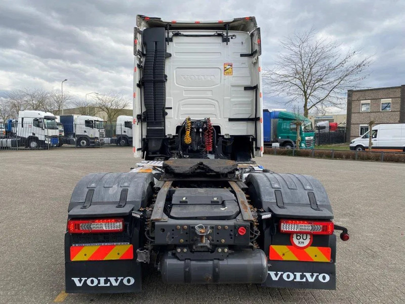 Volvo FH4-500 / VEB+ / HYDRAULICS / LWDS / I-PARCOOL / FRIDGE / AUTOMATIC / EURO-6 / 2018 - شاحنة جرار: صور 4 Volvo FH4-500 / VEB+ / HYDRAULICS / LWDS / I-PARCOOL / FRIDGE / AUTOMATIC / EURO-6 / 2018 - شاحنة جرار: صور 4