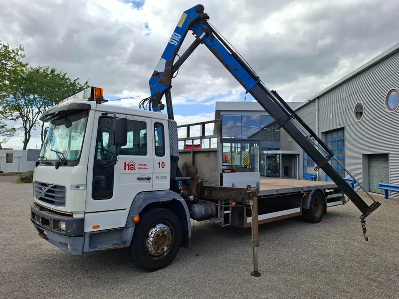 Volvo FL6-220 / HMF 910 / REMOTE / ONLY:493620 KM / AIRCO / FULL-AIR / MANUAL / EURO-3 / 2003 - شاحنة كرين: صور 1 Volvo FL6-220 / HMF 910 / REMOTE / ONLY:493620 KM / AIRCO / FULL-AIR / MANUAL / EURO-3 / 2003 - شاحنة كرين: صور 1