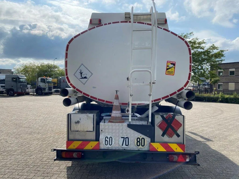 Volvo FL7-290 / 5 COMPARTIMENTS / 13000 LITER TOTAL / PUMP / ONLY:288120 KM / AUTOMATIC / EURO-5 / 2009 - شاحنة صهريج: صور 4 Volvo FL7-290 / 5 COMPARTIMENTS / 13000 LITER TOTAL / PUMP / ONLY:288120 KM / AUTOMATIC / EURO-5 / 2009 - شاحنة صهريج: صور 4