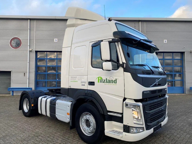 Volvo FM11-370 / GERMAN TRUCK / KB CHASSIS / VEB / ACC / LWDS / DOUBLE TANK / ONLY:763562 KM / AIRCO / AUTOMATIC / EURO-6 / 2018 - شاحنة جرار: صور 2 Volvo FM11-370 / GERMAN TRUCK / KB CHASSIS / VEB / ACC / LWDS / DOUBLE TANK / ONLY:763562 KM / AIRCO / AUTOMATIC / EURO-6 / 2018 - شاحنة جرار: صور 2