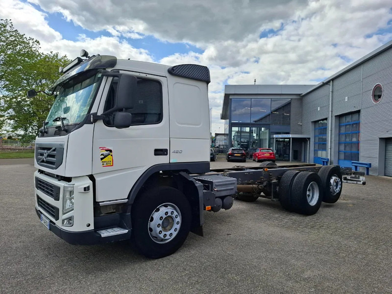 Volvo FM13-420 / VEB+ / LIFT+LENKACHSE / INLINER / AIRCO / AUTOMATIC / EURO-5 / 2011 - الشاسيه شاحنة: صور 1 Volvo FM13-420 / VEB+ / LIFT+LENKACHSE / INLINER / AIRCO / AUTOMATIC / EURO-5 / 2011 - الشاسيه شاحنة: صور 1