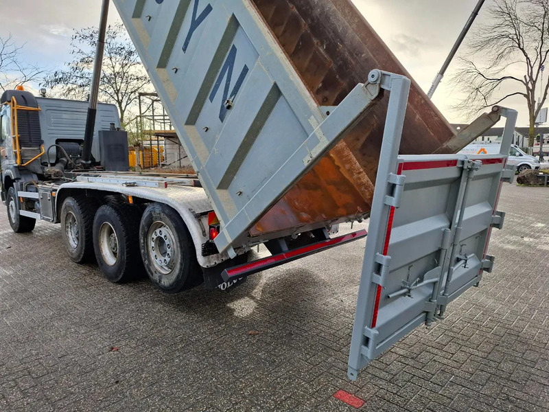 قلابات Volvo FMX-460 / 8X4 / BIG AXLE / VEB+ / ONLY:344574 KM / LIFT+LENKACHSE / 21CM³ / AUTOMATIC / EURO-6 / 2015: صور 11 قلابات Volvo FMX-460 / 8X4 / BIG AXLE / VEB+ / ONLY:344574 KM / LIFT+LENKACHSE / 21CM³ / AUTOMATIC / EURO-6 / 2015: صور 11