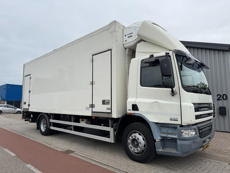 DAF CF65-300 Thermo-King (- 25 C ) 'D Hollandia Taillift/LBW - مبردة شاحنة: صور 1 DAF CF65-300 Thermo-King (- 25 C ) 'D Hollandia Taillift/LBW - مبردة شاحنة: صور 1