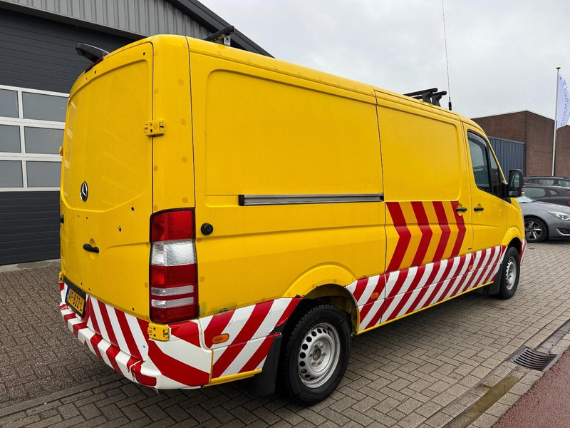 Mercedes-Benz 319 L2/H1 BF3 Begleit-/Convooi-/Begleiding-/Camper - فان: صور 3 Mercedes-Benz 319 L2/H1 BF3 Begleit-/Convooi-/Begleiding-/Camper - فان: صور 3