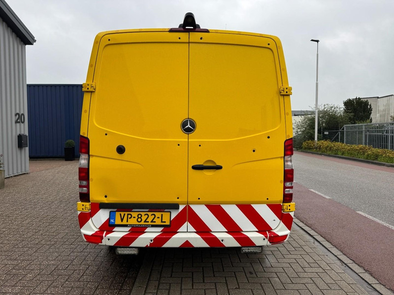 Mercedes-Benz 319 L2/H1 BF3 Begleit-/Convooi-/Begleiding-/Camper - فان: صور 4 Mercedes-Benz 319 L2/H1 BF3 Begleit-/Convooi-/Begleiding-/Camper - فان: صور 4