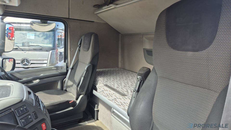 DAF XF 460 FT LOW DECK SC EURO 6 - شاحنة جرار: صور 5 DAF XF 460 FT LOW DECK SC EURO 6 - شاحنة جرار: صور 5