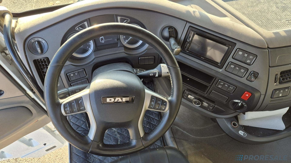 DAF XF 480 FT LOW DECK SSC EURO 6 - شاحنة جرار: صور 4 DAF XF 480 FT LOW DECK SSC EURO 6 - شاحنة جرار: صور 4