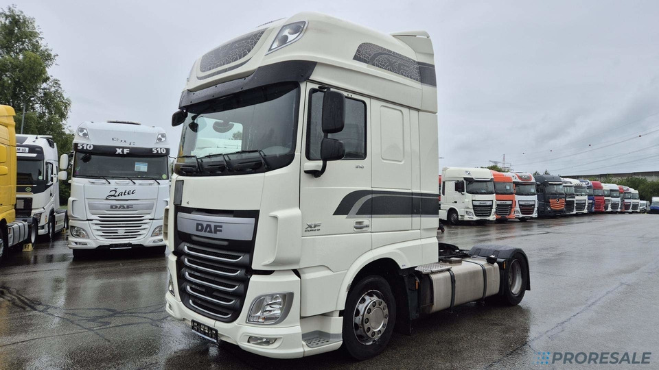 DAF XF 510 FT LOW DECK SSC EURO 6 - شاحنة جرار: صور 2 DAF XF 510 FT LOW DECK SSC EURO 6 - شاحنة جرار: صور 2
