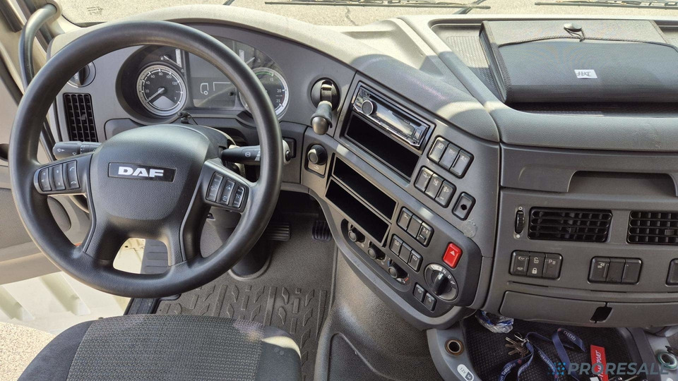 DAF XF 510 FT LOW DECK SSC EURO 6 - شاحنة جرار: صور 4 DAF XF 510 FT LOW DECK SSC EURO 6 - شاحنة جرار: صور 4