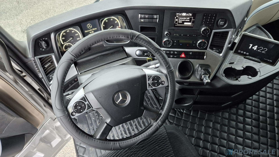 MERCEDES-BENZ ACTROS 1845 LS GIGA EURO 6 - شاحنة جرار: صور 4 MERCEDES-BENZ ACTROS 1845 LS GIGA EURO 6 - شاحنة جرار: صور 4